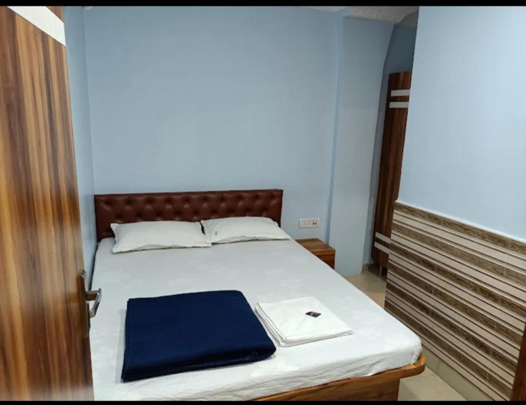 Kamal Lodge Calcutta Buitenkant foto